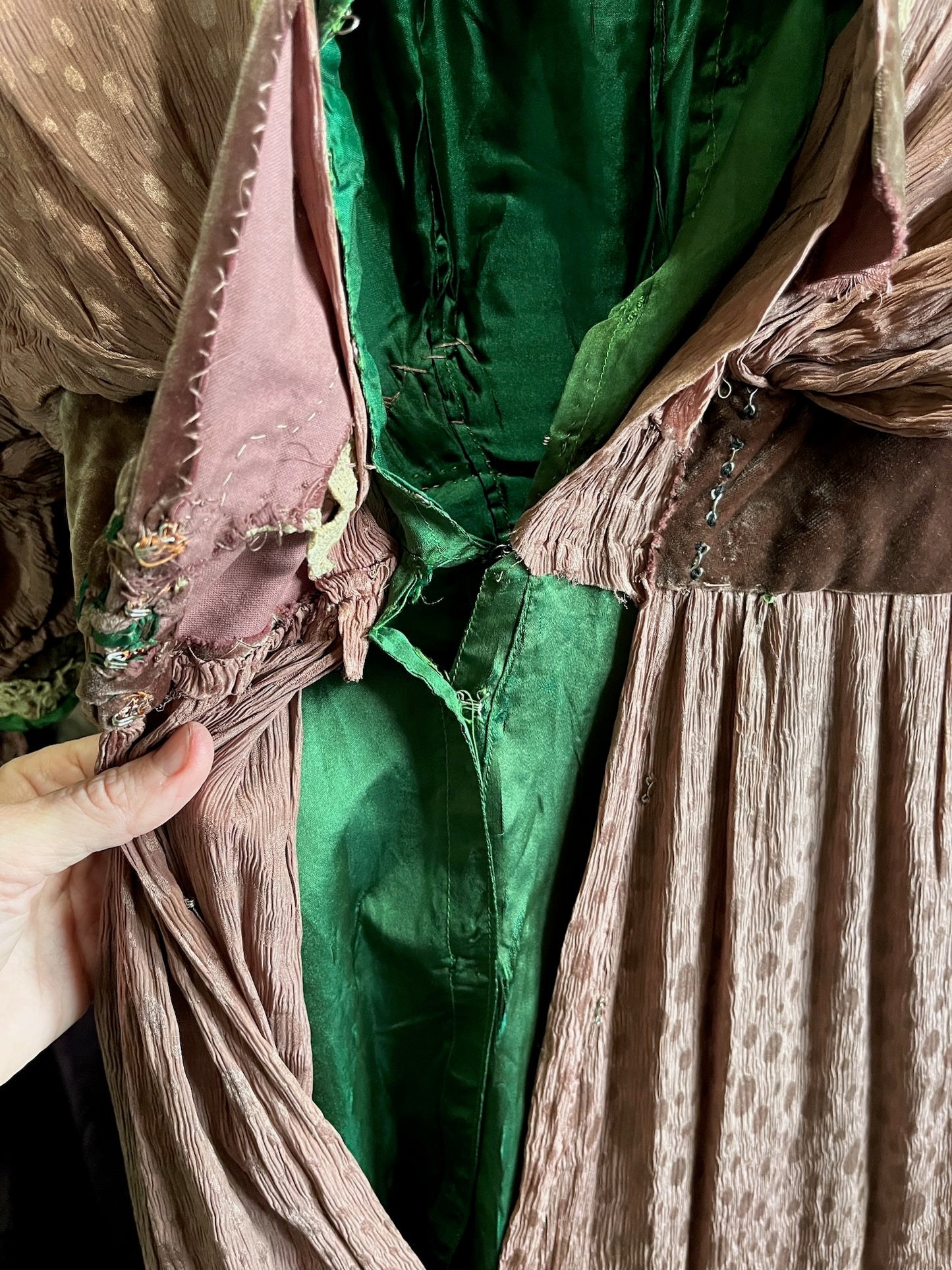 Antique Edwardian 1900s Taupe Textured Silk Dress with Brown Velvet, Cream Lace & Emerald Green Trim, XS