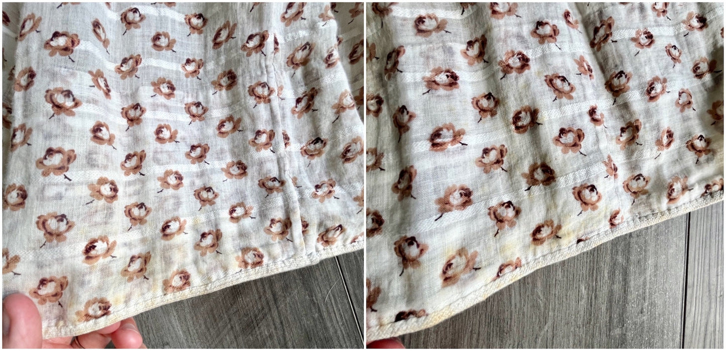 Antique 1850s Victorian Printed Rosebud Cotton Dress with Pagoda Sleeves & Fan Front, XS