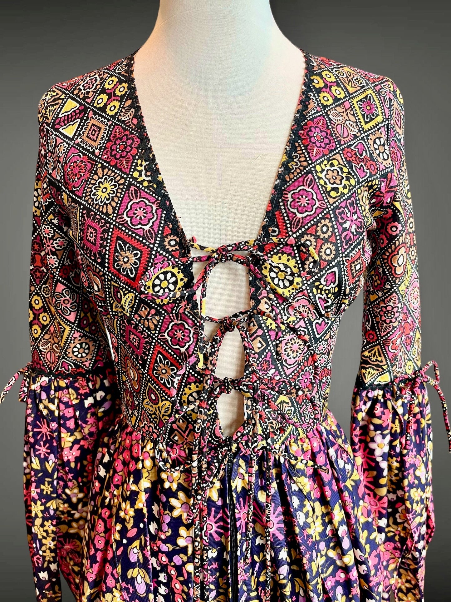 Vintage 1960s Floral Tie Plunging Neckline Woodstock Dress with Petal Sleeves & Peplum, XS