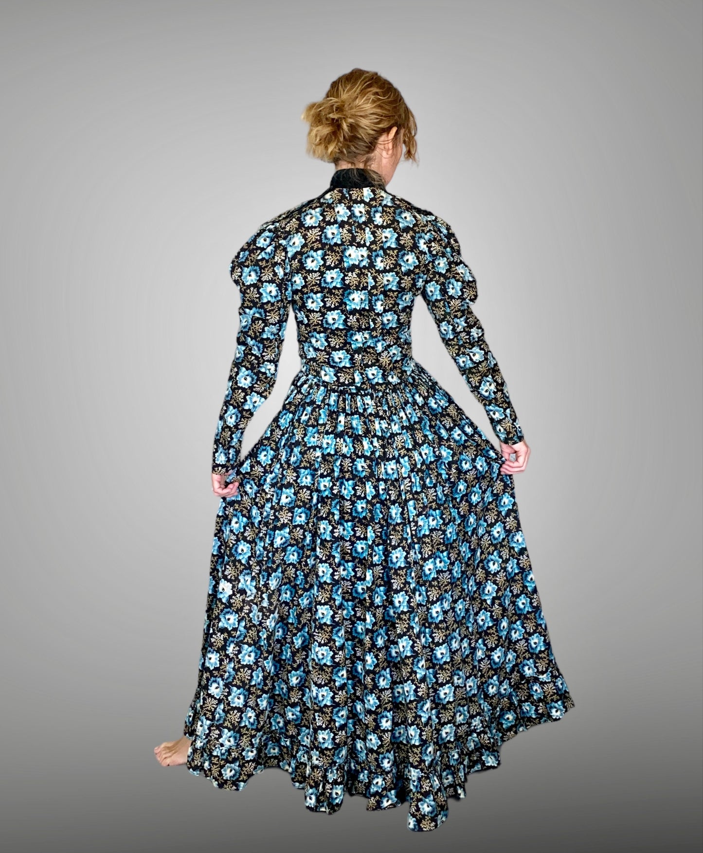 Antique 1890s–1900s Blue Floral Print Cotton Day Dress, Victorian Edwardian Gigot Sleeve Gown, XS
