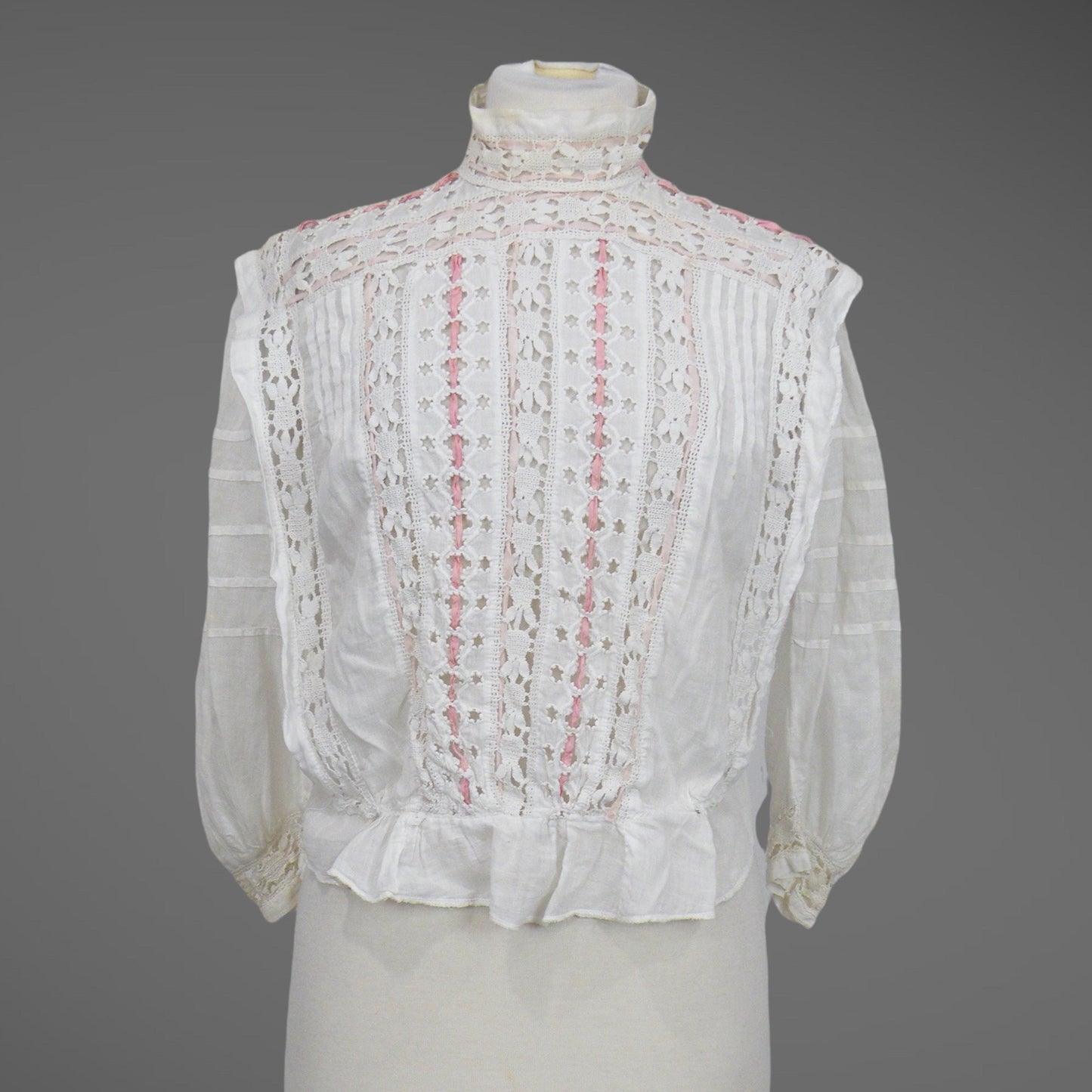 Antique 1900s Edwardian White Cotton Lace Blouse with Embroidered Eyelet Cutouts & Ribbon, S/M