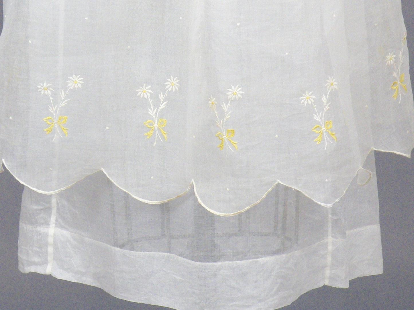 Antique Late 1910s–1920s White Embroidered Organdy Summer Dress, 2-Piece, XS 25" Waist