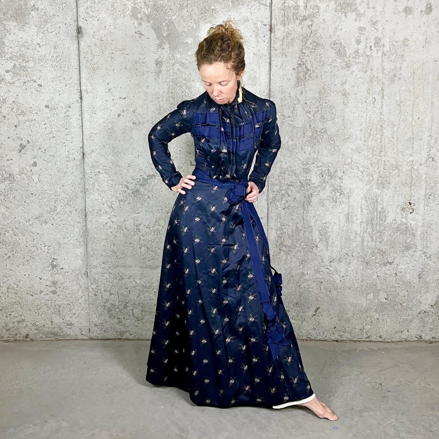 Antique Turn-of-the-Century Floral Silk Gibson Girl Dress Set, Victorian Edwardian Two-Piece, XS