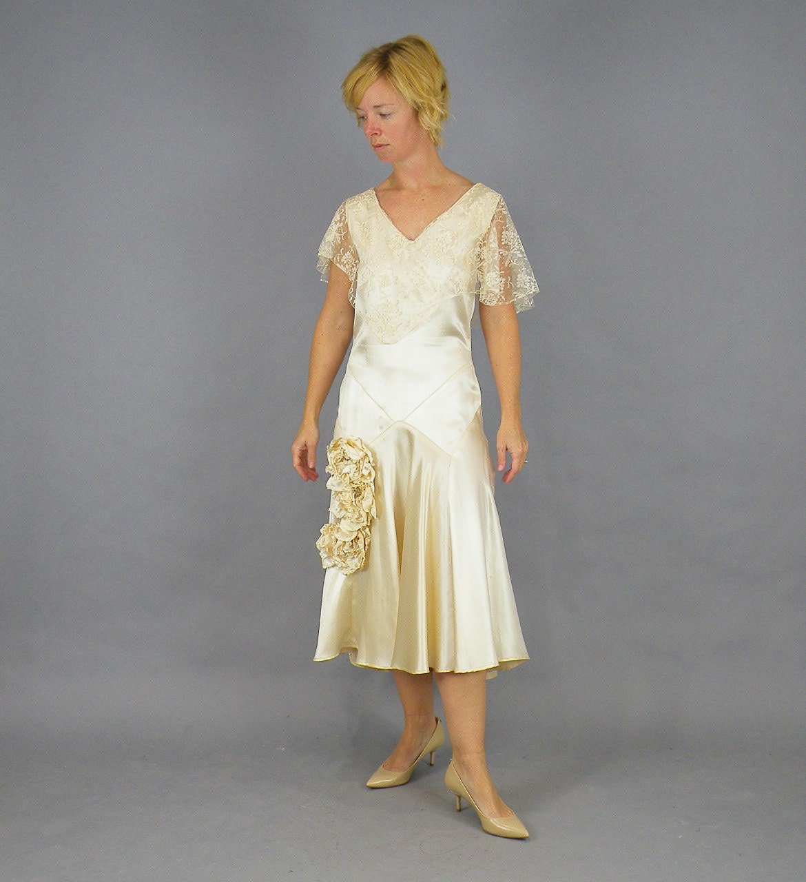 Antique 1920s Wedding Dress, Candlelight Satin & Lace Bridal Gown with 3D Flowers & Original Portrait, XXS - XS