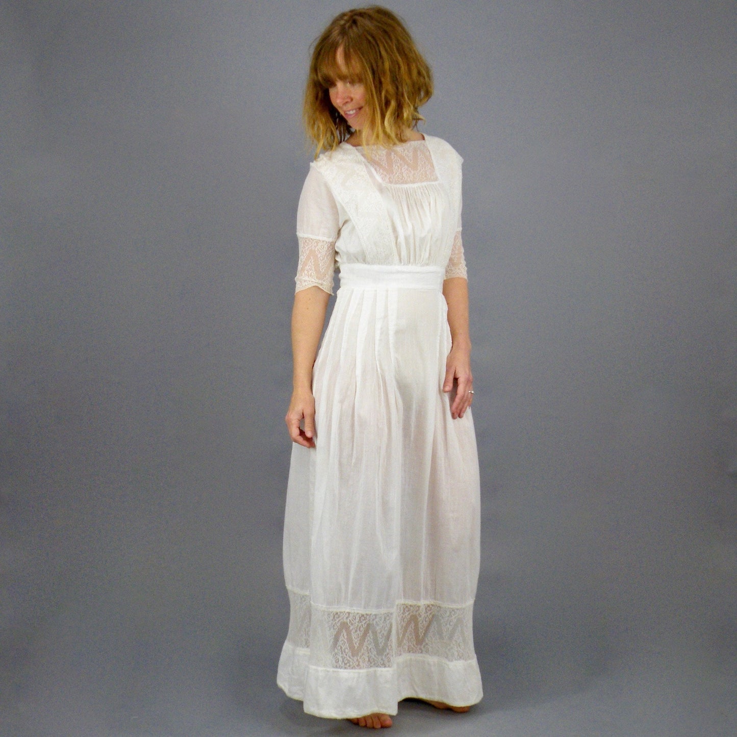 Antique Edwardian 1910s White Cotton Lace Lawn Lingerie Dress, XXS