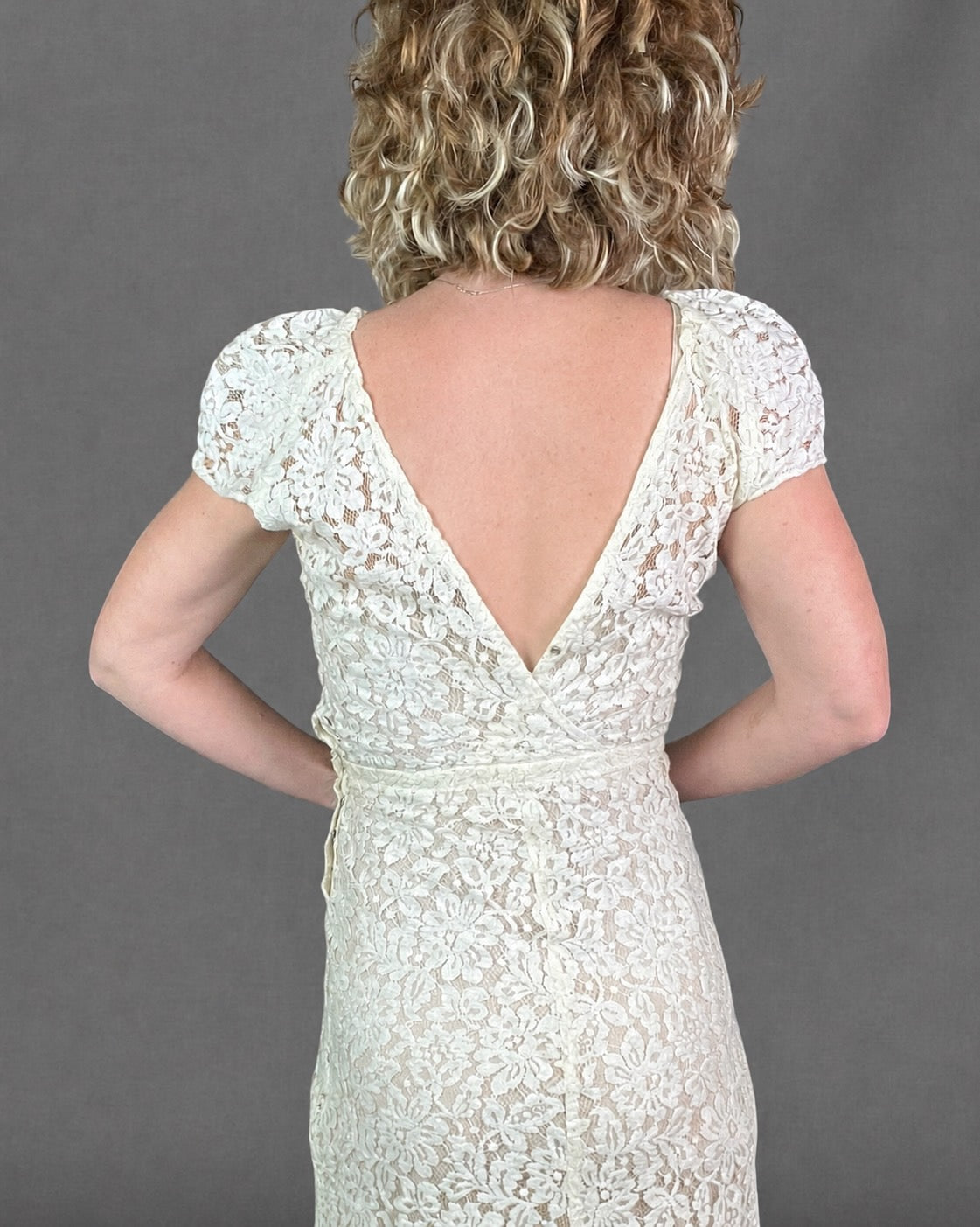Vintage 1930s Ivory Floral Lace Bias Cut Gown with Open Back