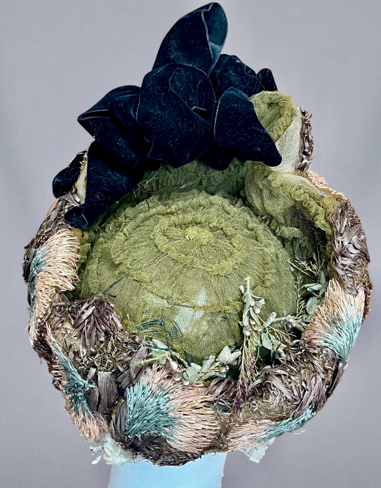 Antique Edwardian c.1900 Pastel Raffia Toque Hat with Moss Green Tulle, Velvet Bow & Victorian Lady Cameo