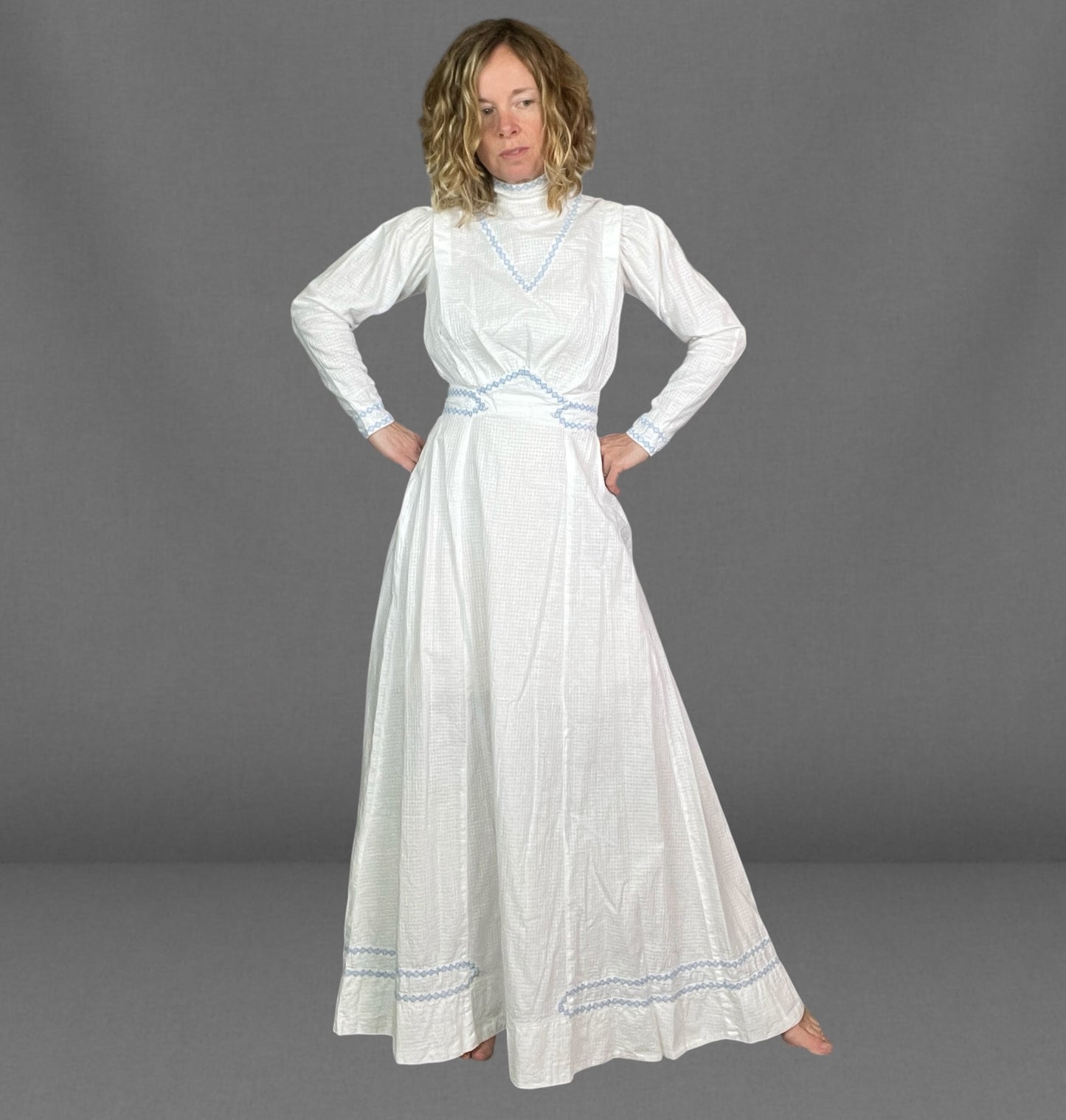 Antique Edwardian Gibson Girl White Cotton Windowpane 2-Piece Blouse & Skirt Set c. 1900s