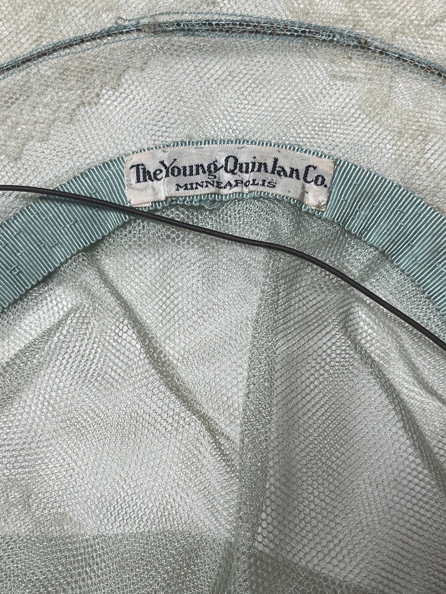 Vintage 1930s Young Quinlan Seafoam Green Net Mesh Wide Brim Picture Hat