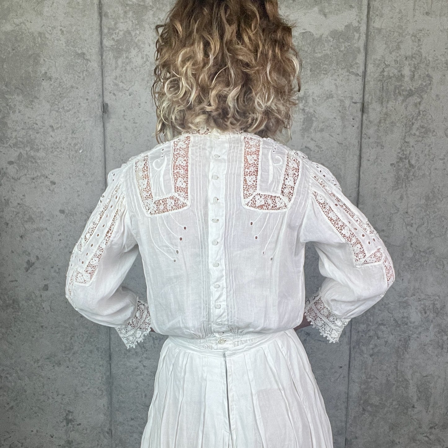 Antique Edwardian Gibson Girl Whitework Cotton Linen Dress Set with Lace and Embroidery