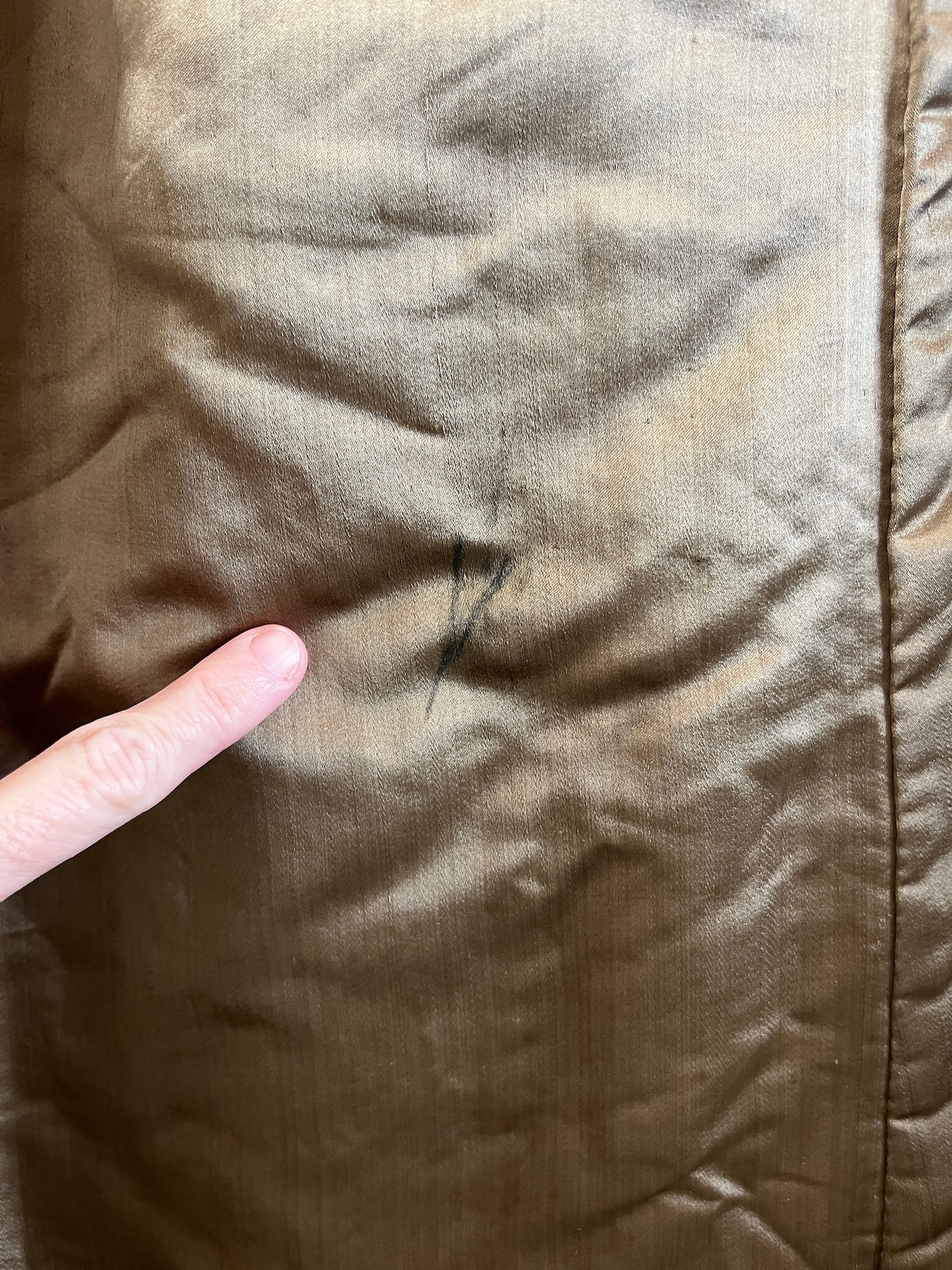 Vintage 1920s Gold-Hued Satin Cape with Subtle Olive Undertones & Layered Petal Collar