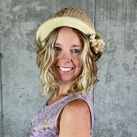 Vintage 1920s Straw & Horsehair Cloche Hat with Wide Upturned Brim and Velvet Flowers