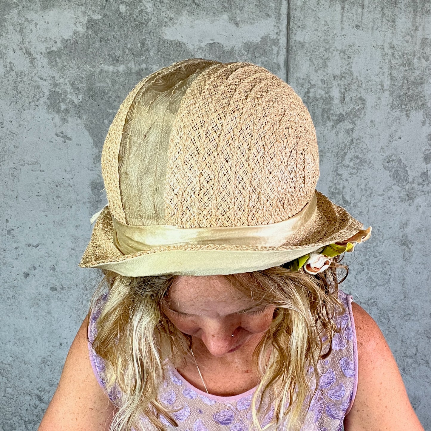Vintage 1920s Straw & Horsehair Cloche Hat with Wide Upturned Brim and Velvet Flowers