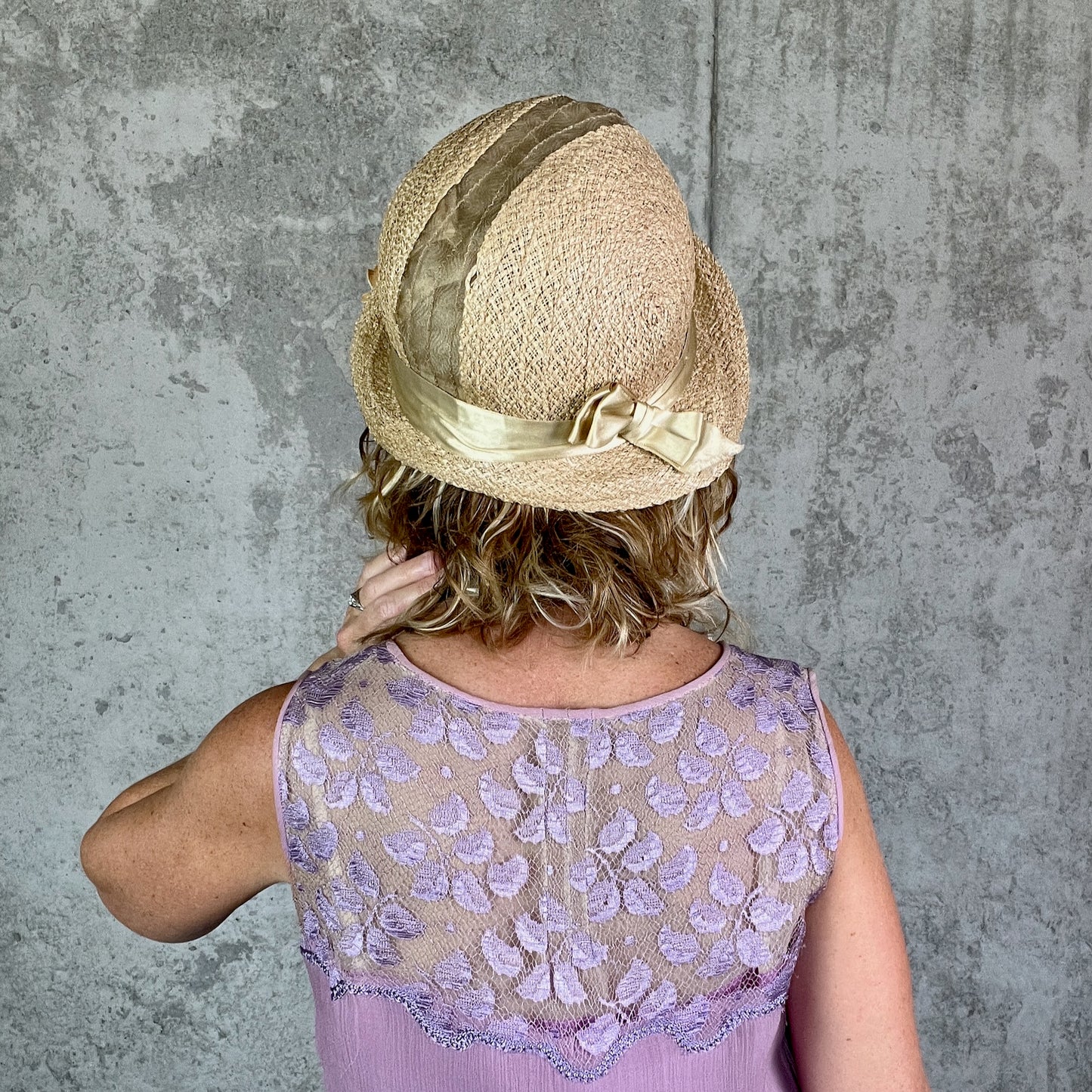 Vintage 1920s Straw & Horsehair Cloche Hat with Wide Upturned Brim and Velvet Flowers