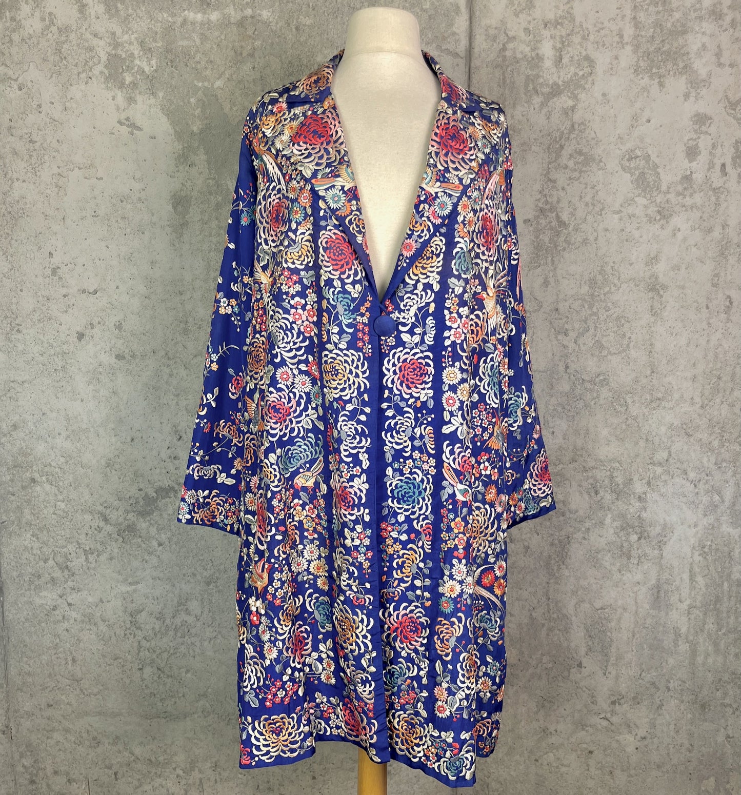 Rare 1920s Chinese Export Hand Embroidered Silk Evening Coat with Birds & Flowers