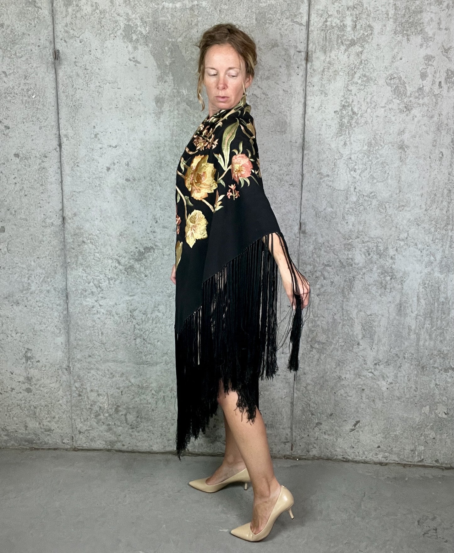 Vintage 1920s 30s Hand Embroidered Silk Crepe Fringe Piano Shawl