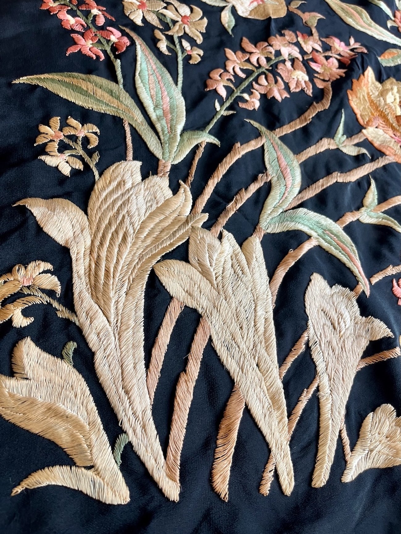 Vintage 1920s 30s Hand Embroidered Silk Crepe Fringe Piano Shawl