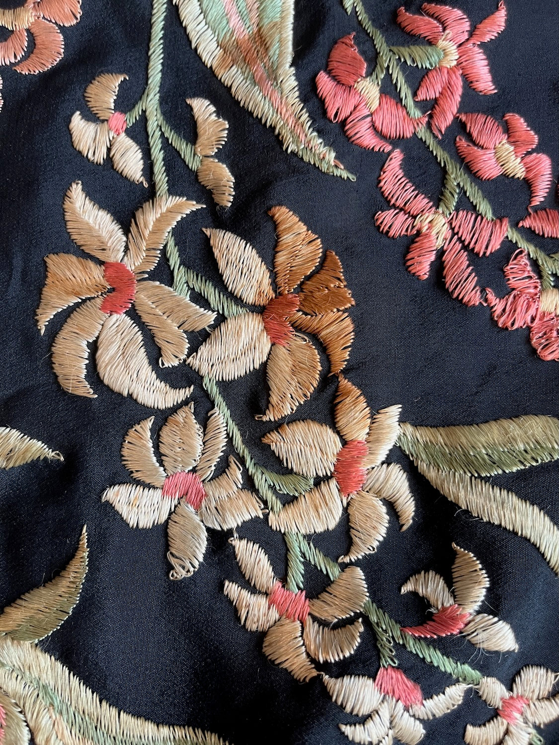 Vintage 1920s 30s Hand Embroidered Silk Crepe Fringe Piano Shawl