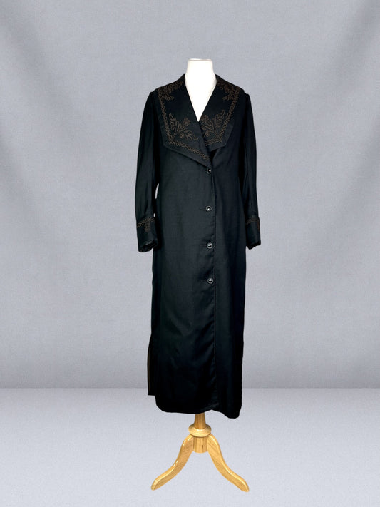 Antique Late 1910s Black Wool Twill Car Coat with Soutache Embroidery, M - M/L