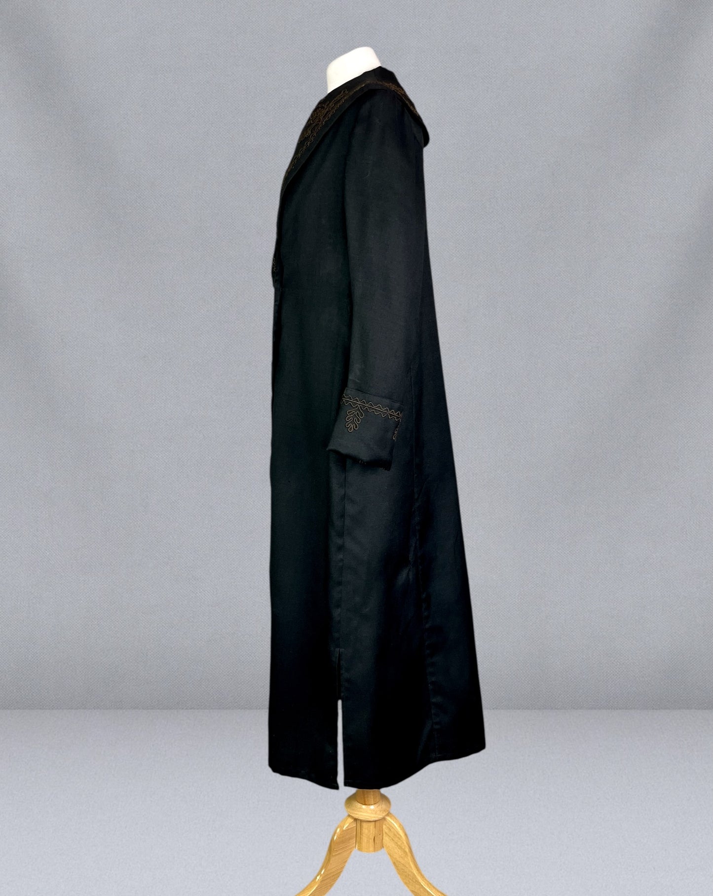 Antique Late 1910s Black Wool Twill Car Coat with Soutache Embroidery, M - M/L