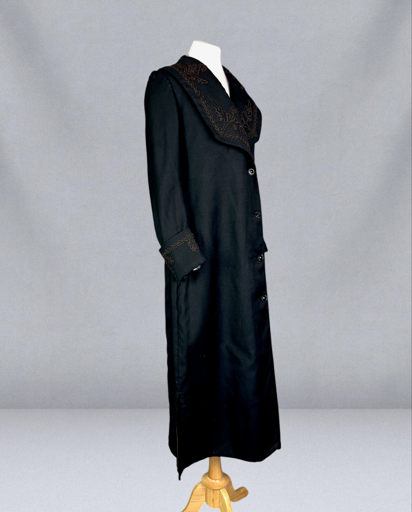 Antique Late 1910s Black Wool Twill Car Coat with Soutache Embroidery, M - M/L