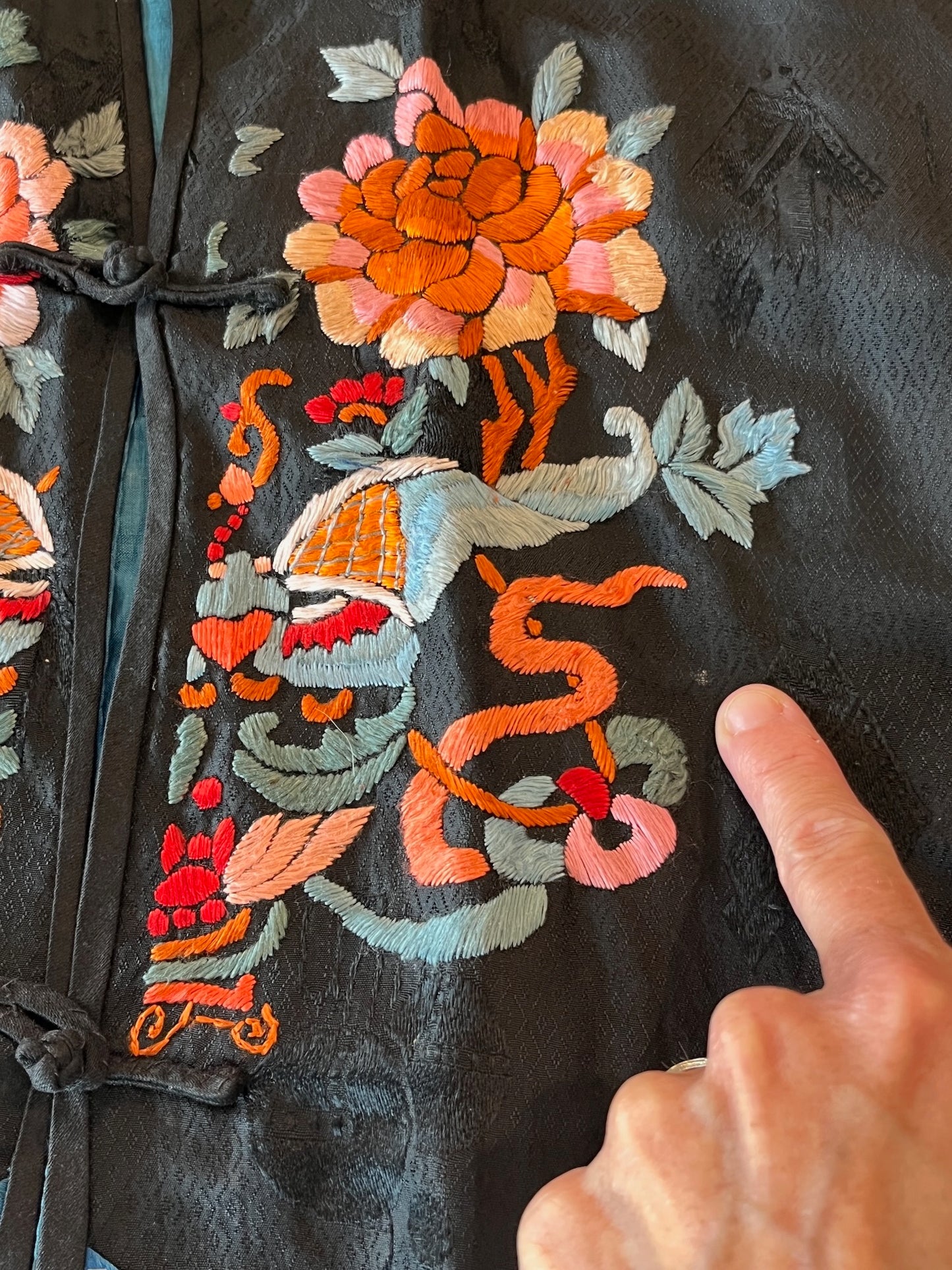 Vintage 1920s Chinese Export Hand Embroidered Silk Pajama Lounge Set, M/L - L