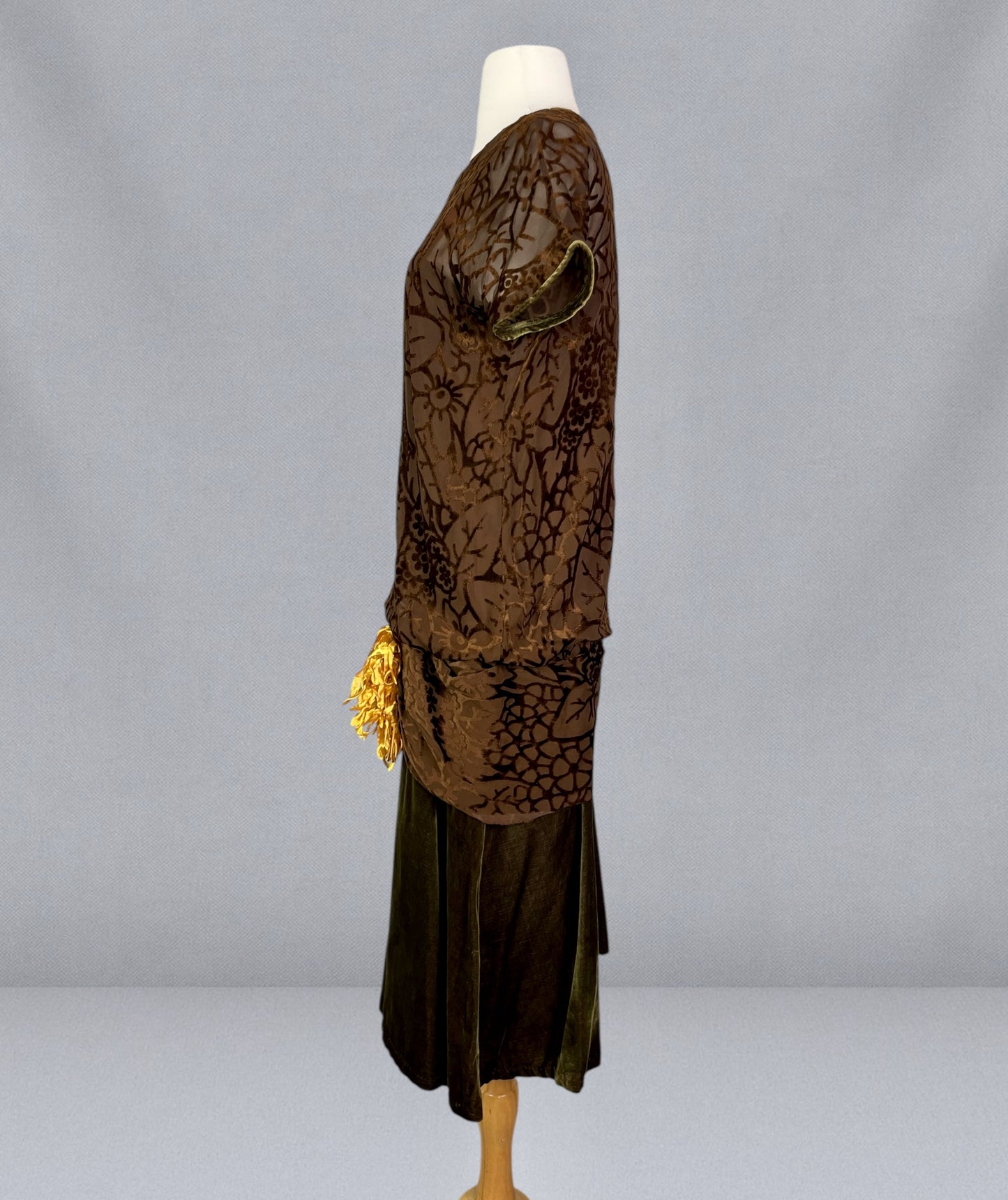 Antique 1920s Burnout Velvet Flapper Dress with Silk Flower Detail, Medium