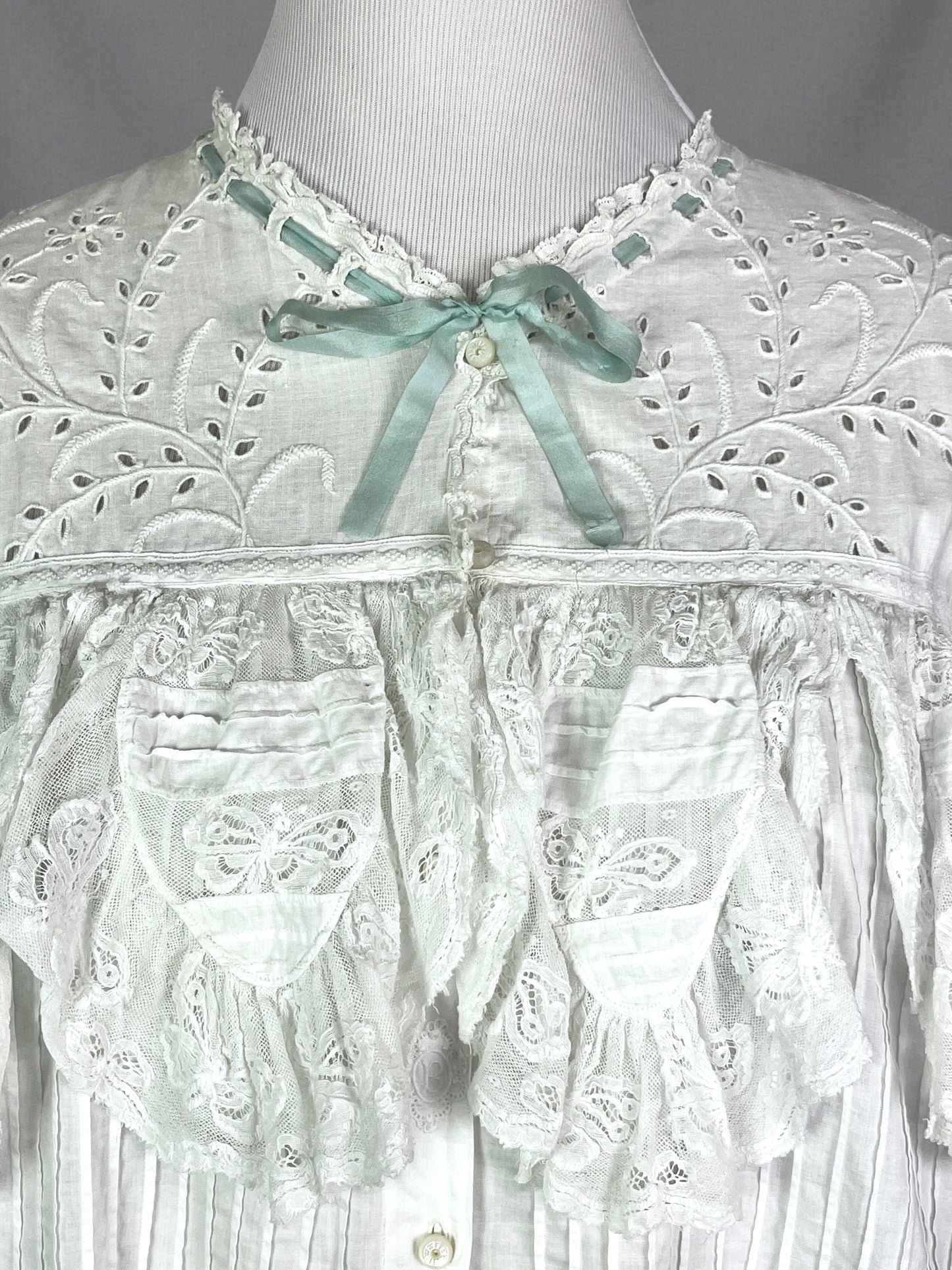 Antique Edwardian White Cotton Dress with Butterfly Lace, Pintucks & Bell Sleeves – XL–XXL