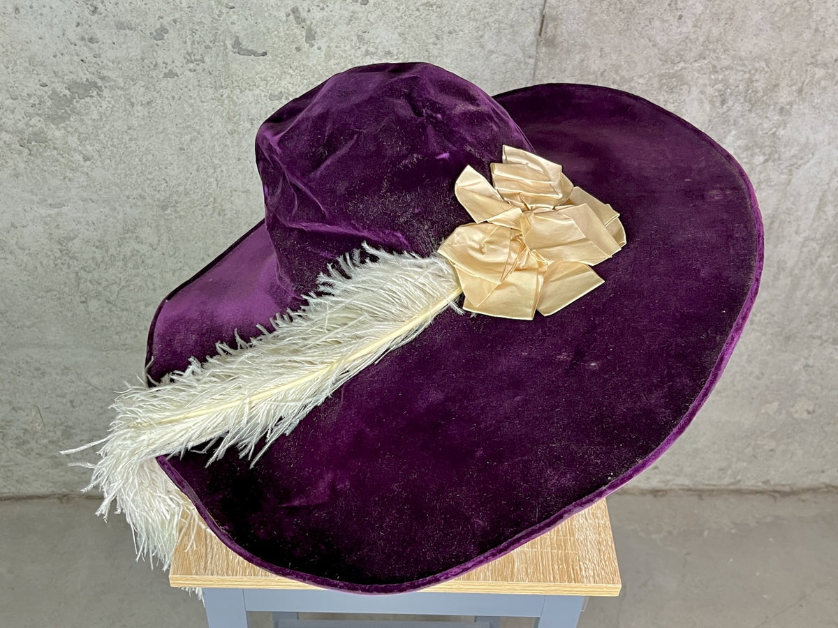 Antique 1910s Purple Velvet Extra Wide Brim Picture Hat with Ostrich Feather Plume, Titanic Era Hat