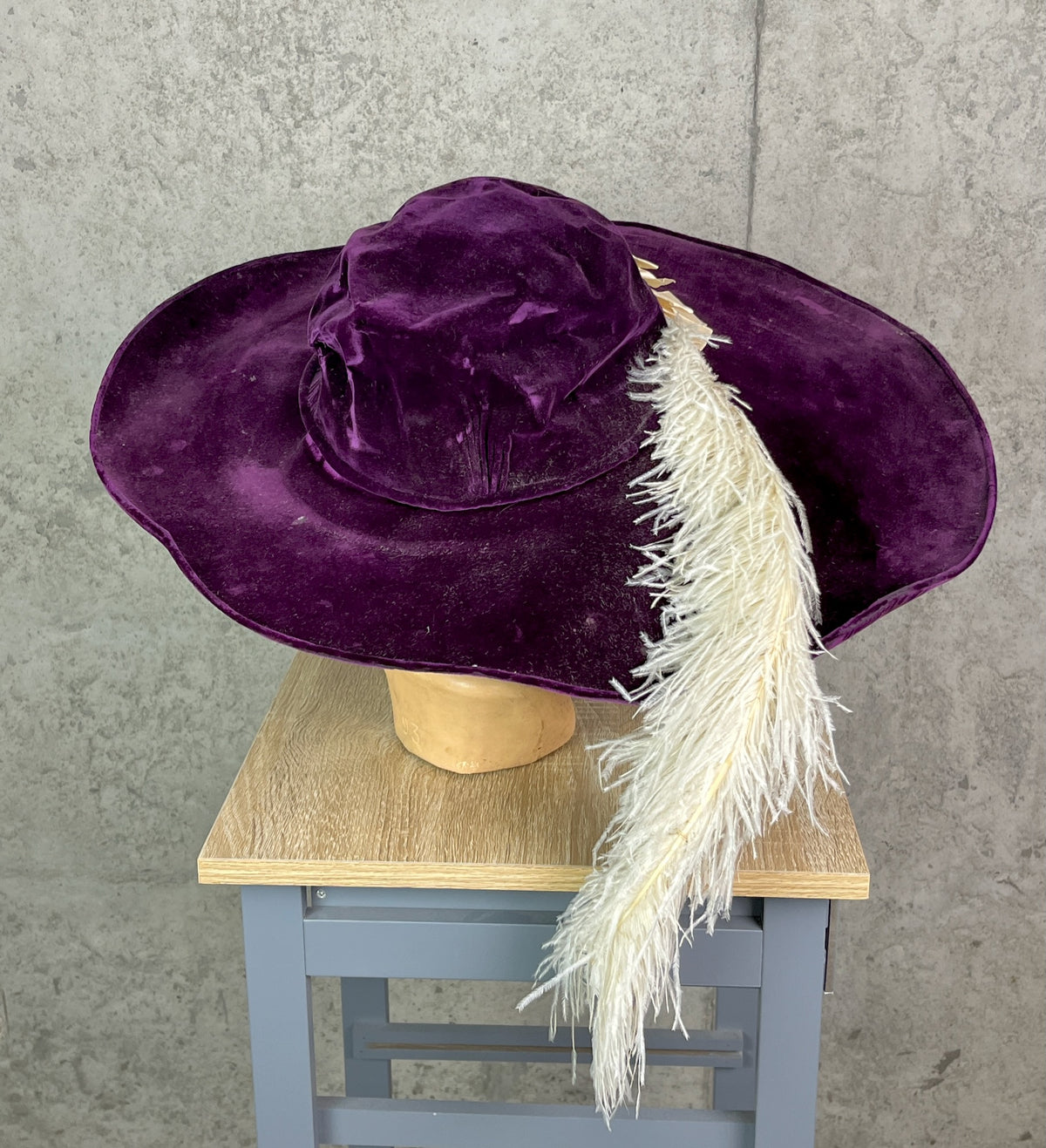Antique 1910s Purple Velvet Extra Wide Brim Picture Hat with Ostrich Feather Plume, Titanic Era Hat