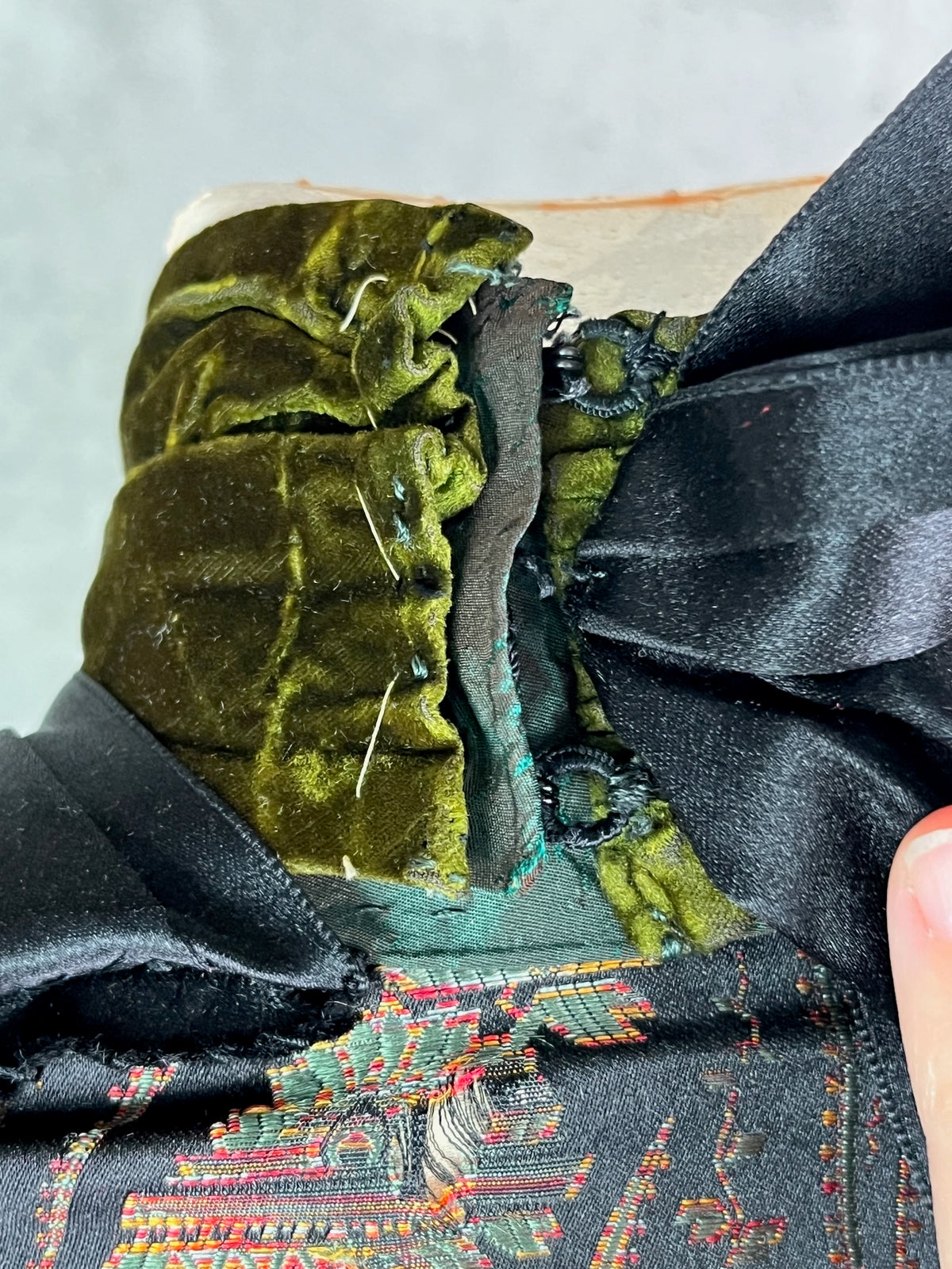 Antique 1890s Victorian Silk Paisley Peplum Bodice Jacket with Green Velvet Collar