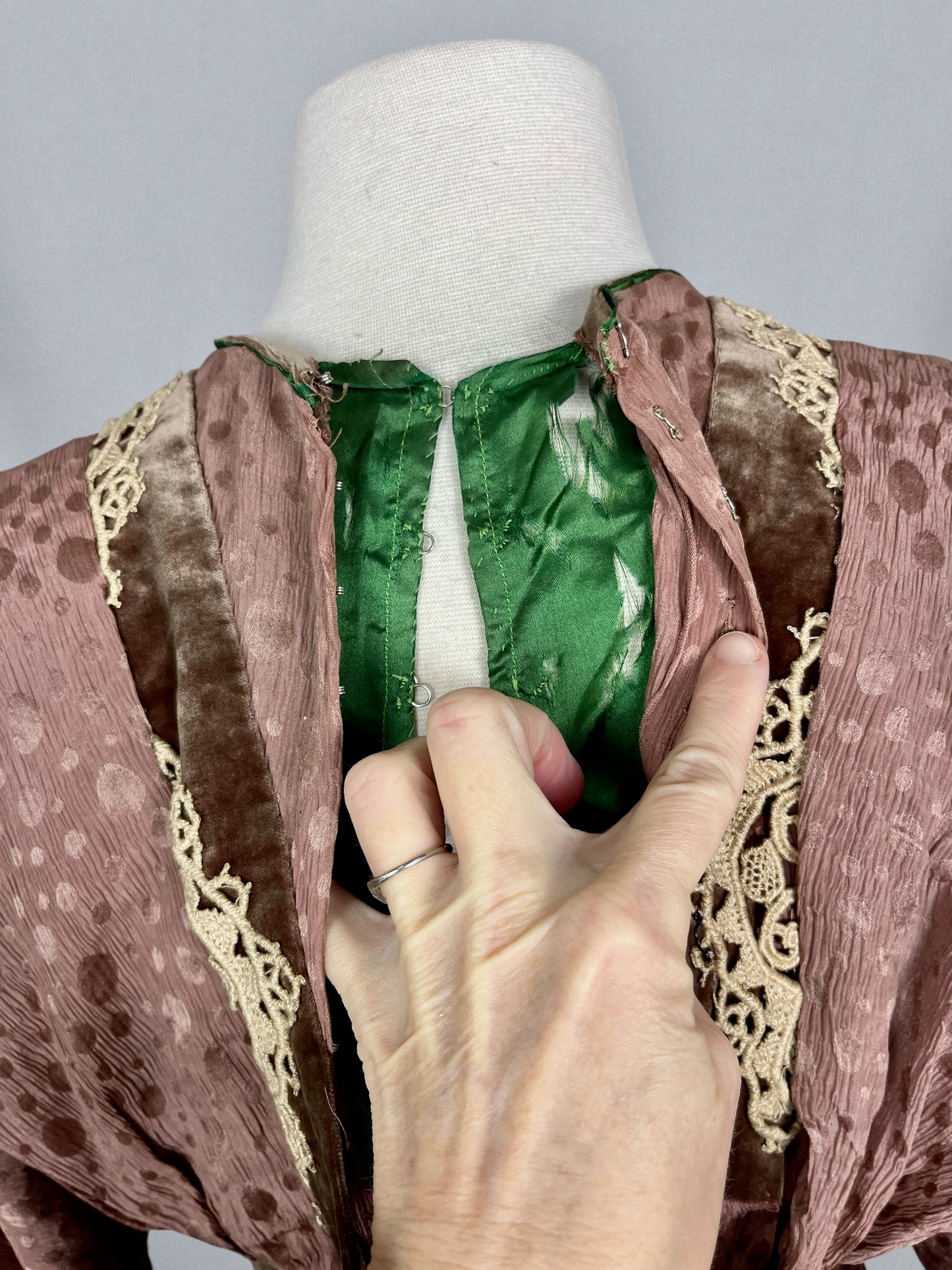 Antique Edwardian 1900s Taupe Textured Silk Dress with Brown Velvet, Cream Lace & Emerald Green Trim, XS