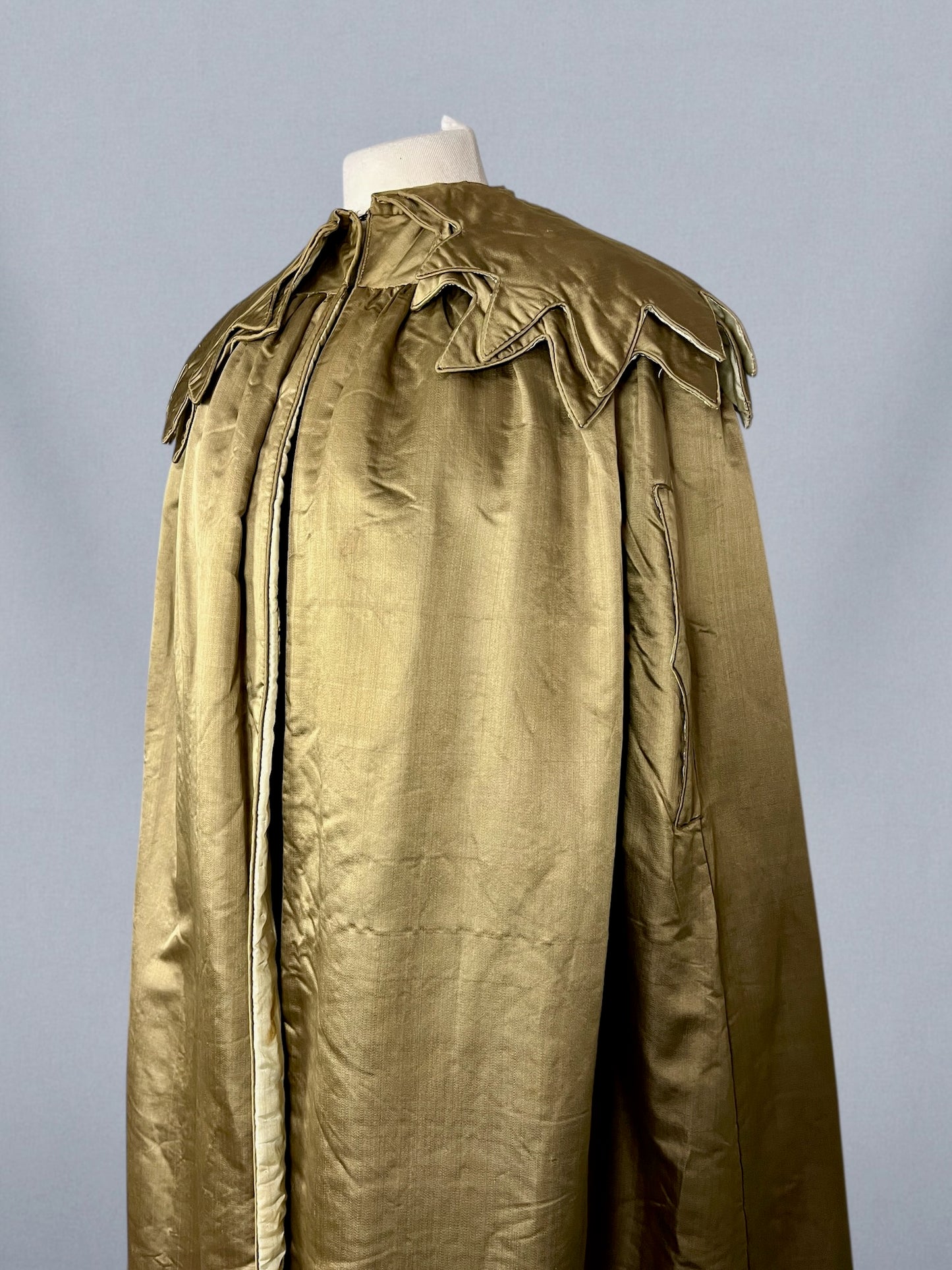 Vintage 1920s Gold-Hued Satin Cape with Subtle Olive Undertones & Layered Petal Collar