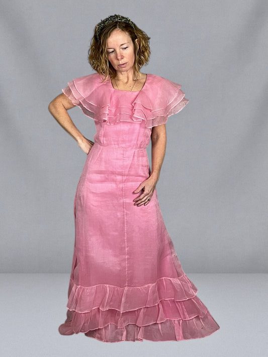 Exceptional Late 1930s Pink Organza Graduation Gown with Original Portrait Provenance – Bias Cut Tiered Ruffle Dress, c.1936
