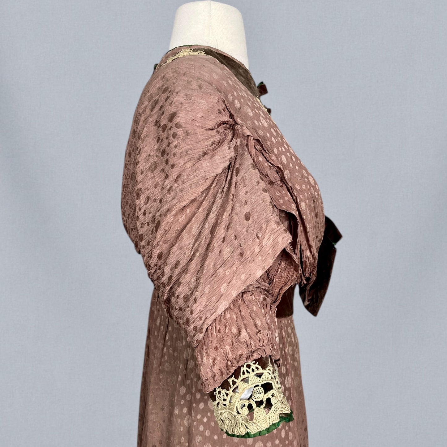 Antique Edwardian 1900s Taupe Textured Silk Dress with Brown Velvet, Cream Lace & Emerald Green Trim, XS