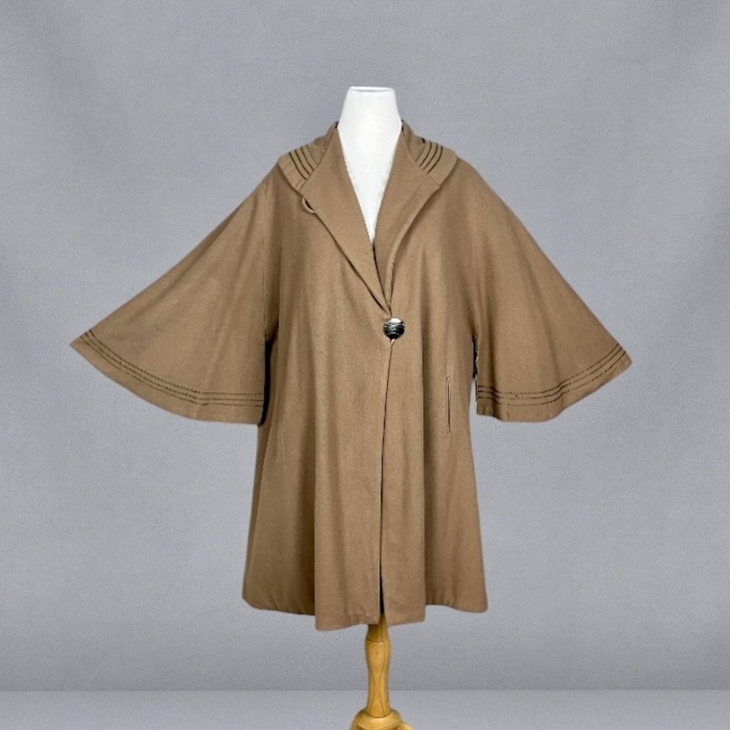 Antique 1920s Taupe Wool Cape Coat with Art Deco Arrow Embroidery, Palmer Garment Chicago