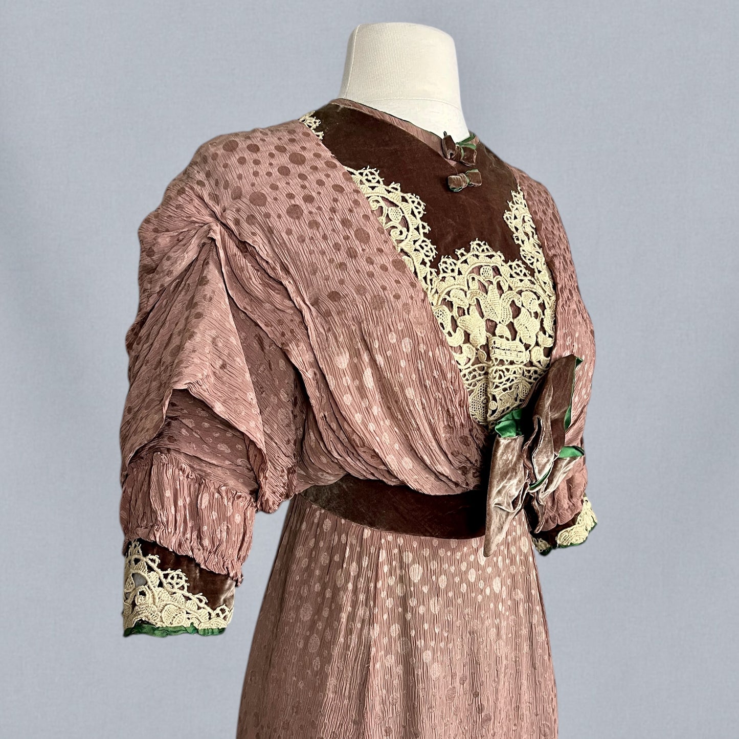 Antique Edwardian 1900s Taupe Textured Silk Dress with Brown Velvet, Cream Lace & Emerald Green Trim, XS
