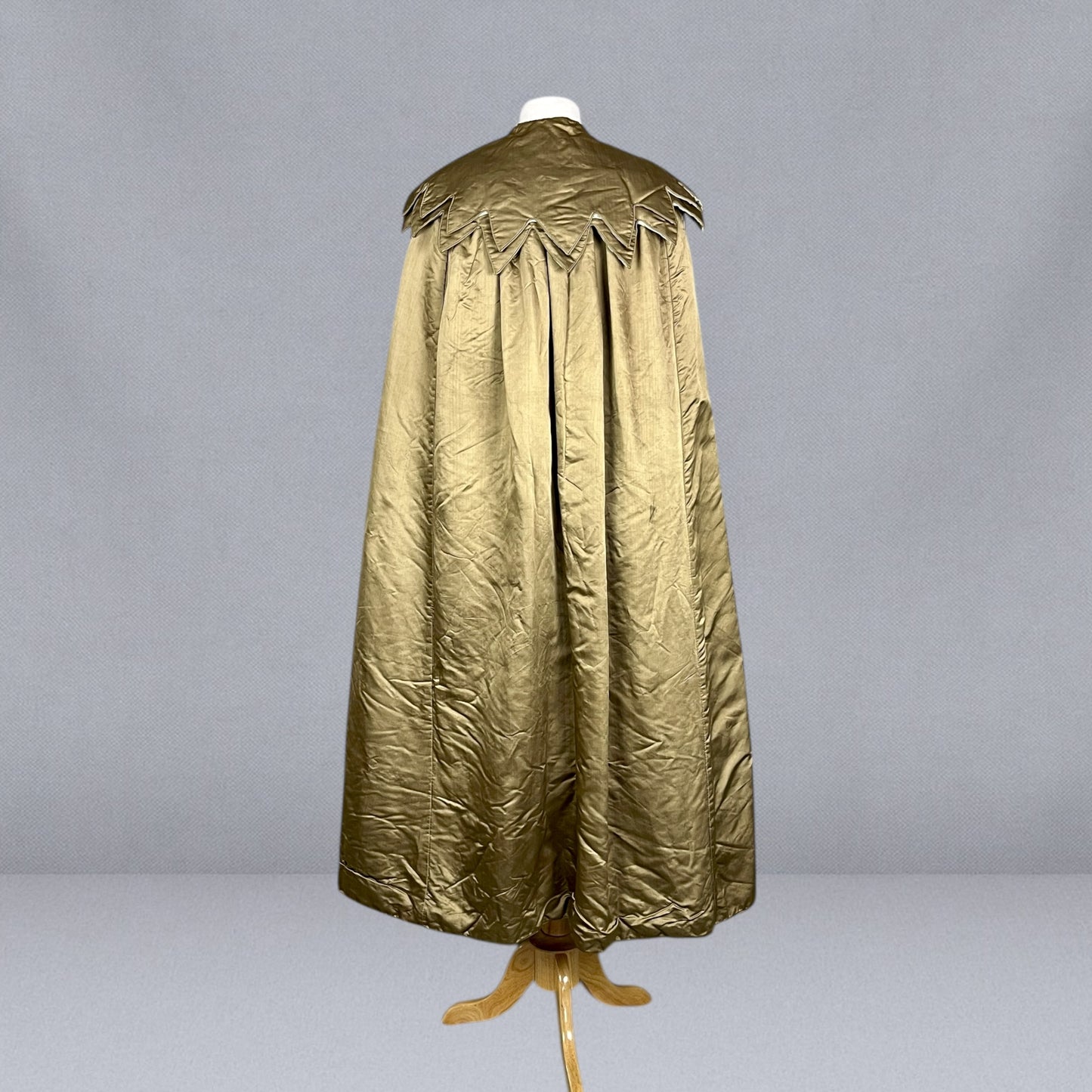 Vintage 1920s Gold-Hued Satin Cape with Subtle Olive Undertones & Layered Petal Collar