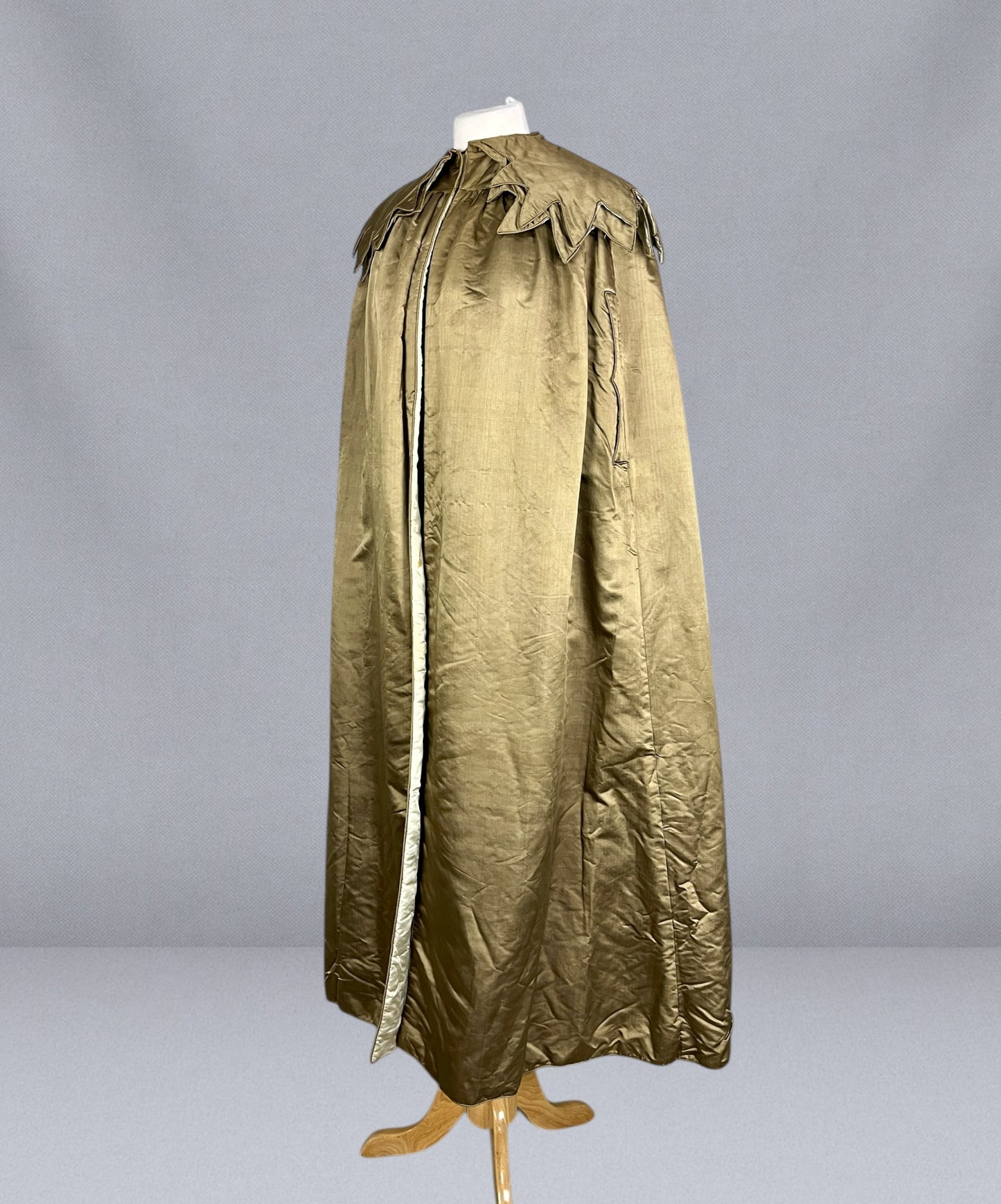 Vintage 1920s Gold-Hued Satin Cape with Subtle Olive Undertones & Layered Petal Collar