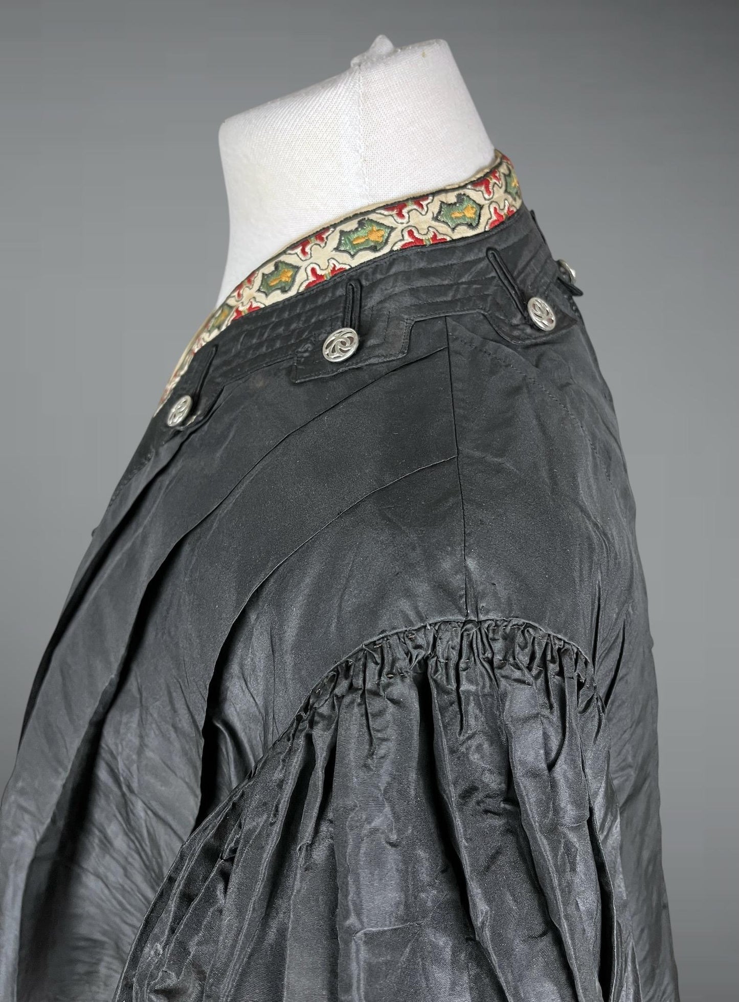 Antique 1900s Edwardian Black Silk Eton Jacket with Embroidered Trim, Folk-Influenced Historic Costume, M–L