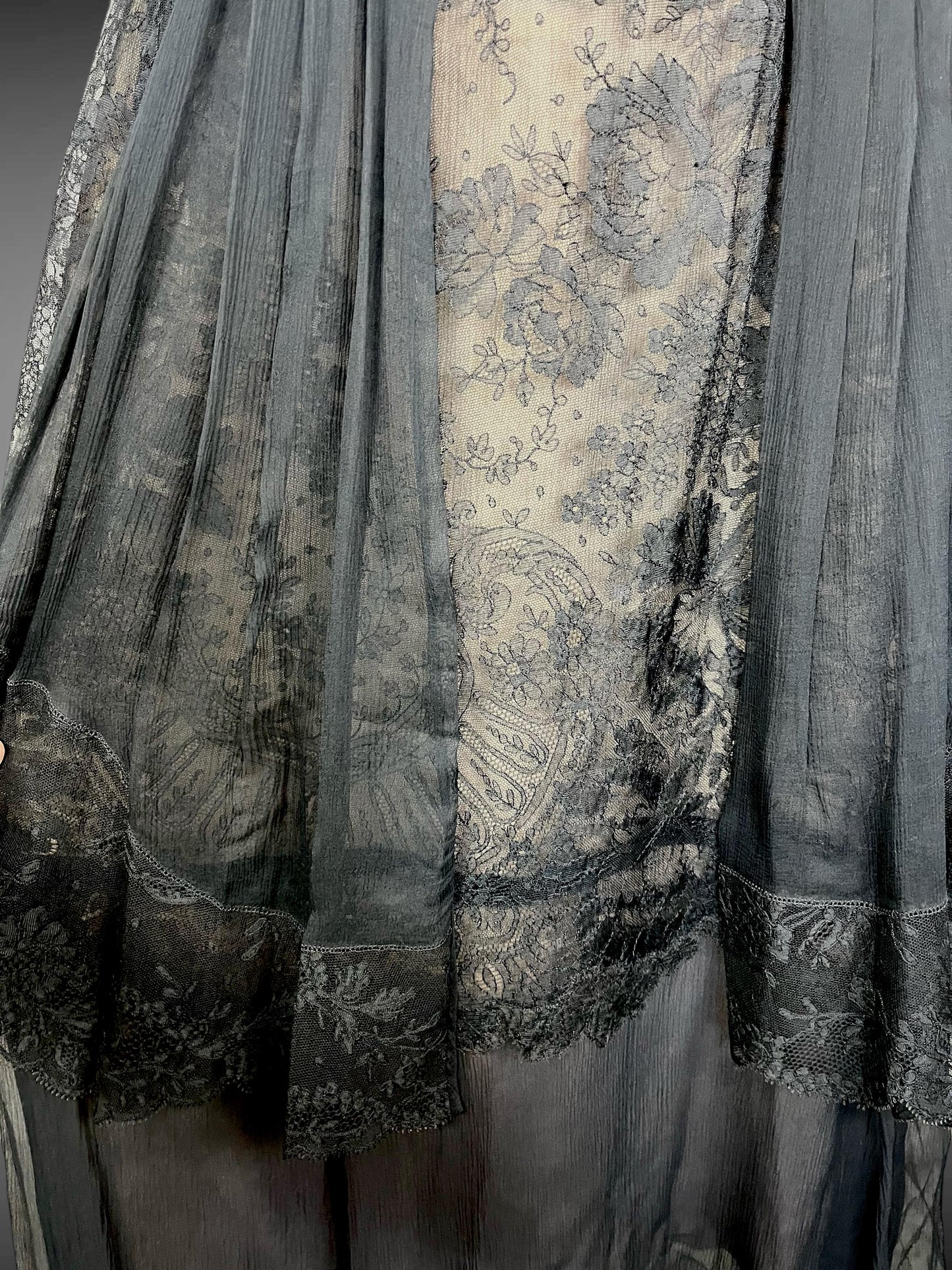 Vintage 1930s Black Silk Chiffon Chantilly Lace Evening Dress, Large