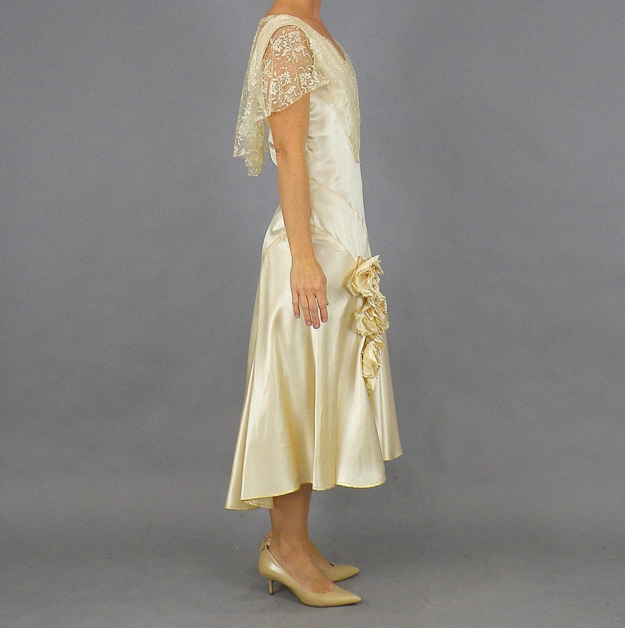 Antique 1920s Wedding Dress, Candlelight Satin & Lace Bridal Gown with 3D Flowers & Original Portrait, XXS - XS