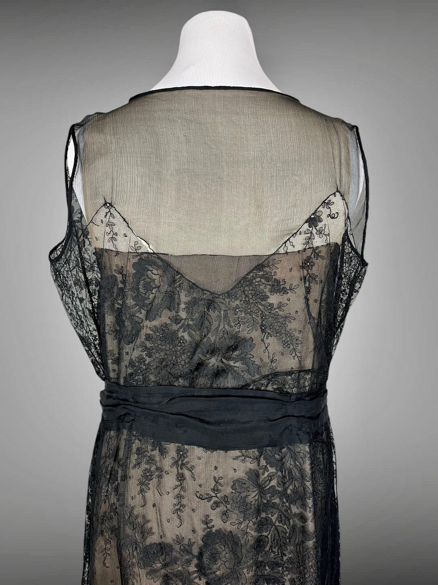 Vintage 1930s Black Silk Chiffon Chantilly Lace Evening Dress, Large
