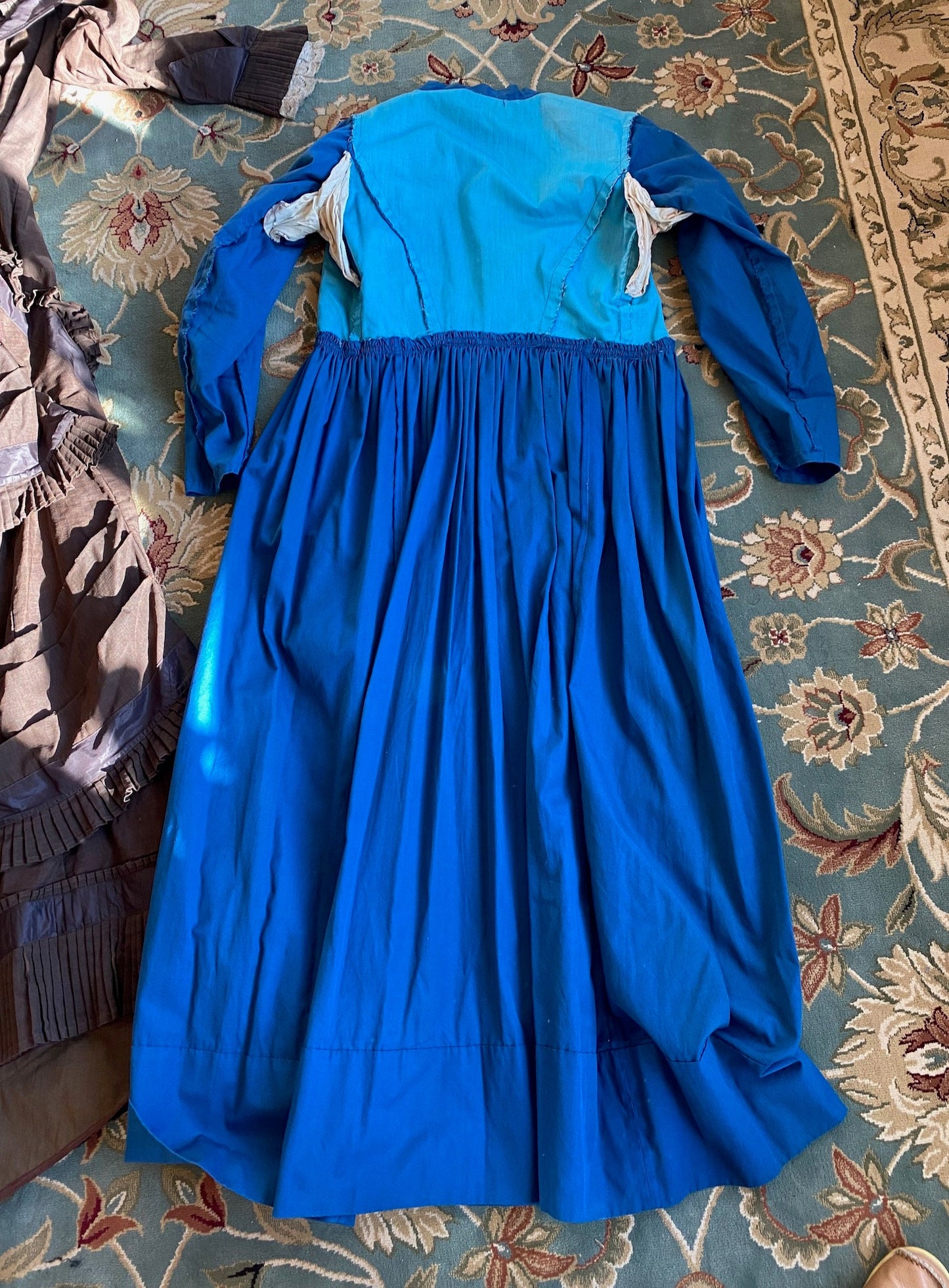 Antique Edwardian 1900s Blue Mennonite Pioneer Dress Set, Split Cape & Apron, Medium 29" Waist